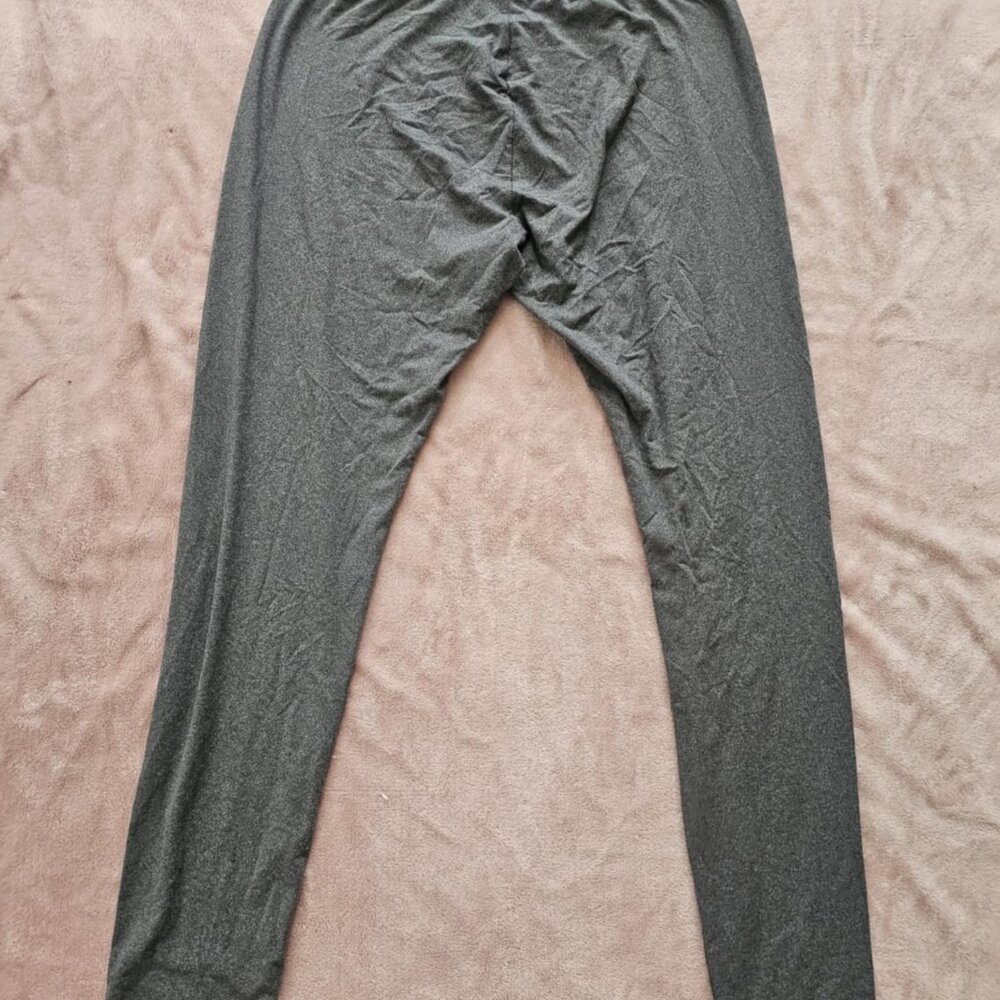 leggins - Picture 2 of 3